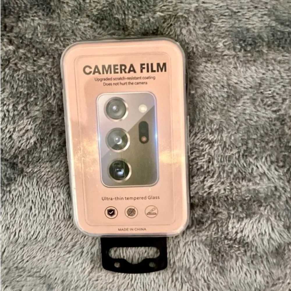 Galaxy S22 lens protector